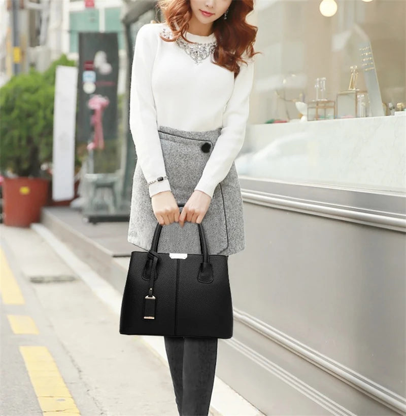 Sac à Main Femme Cuir Luxe Designer — Bandoulière Épaule, Grande Marque