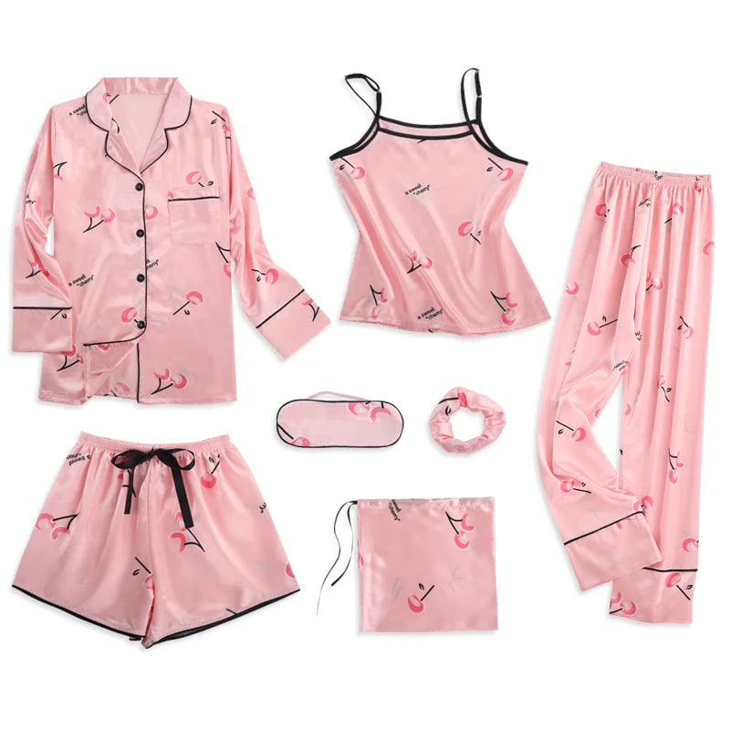 Pyjama Satin Femme 7 Pièces Col Revers Imprimé Cerises — Soie Douce