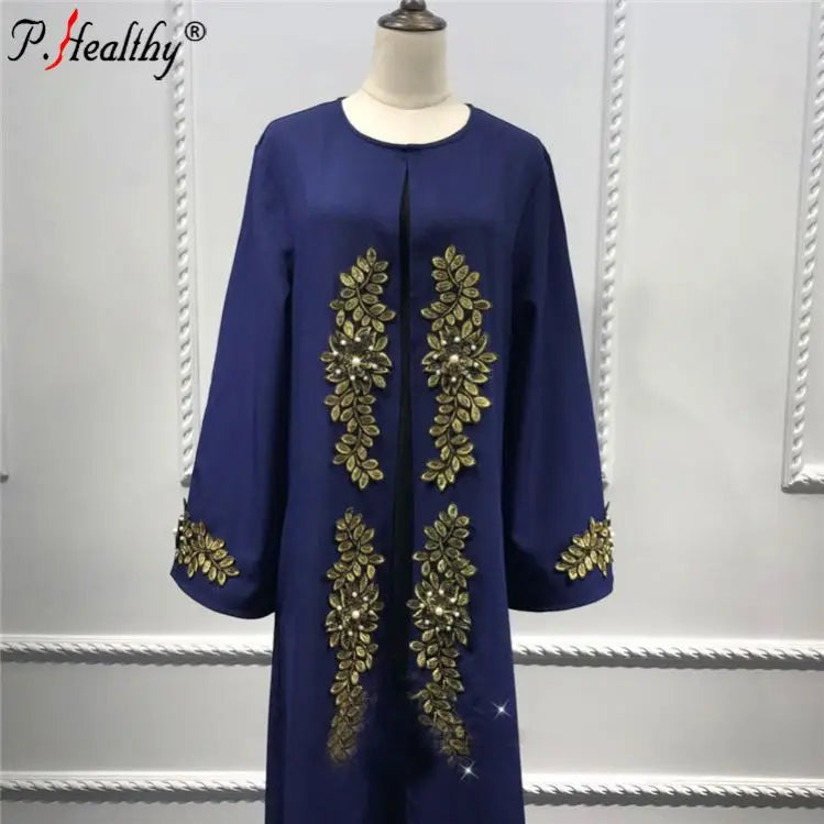 Robe Phealthy Grande Taille Broderie Perles Luxe — Nouvelle Collection