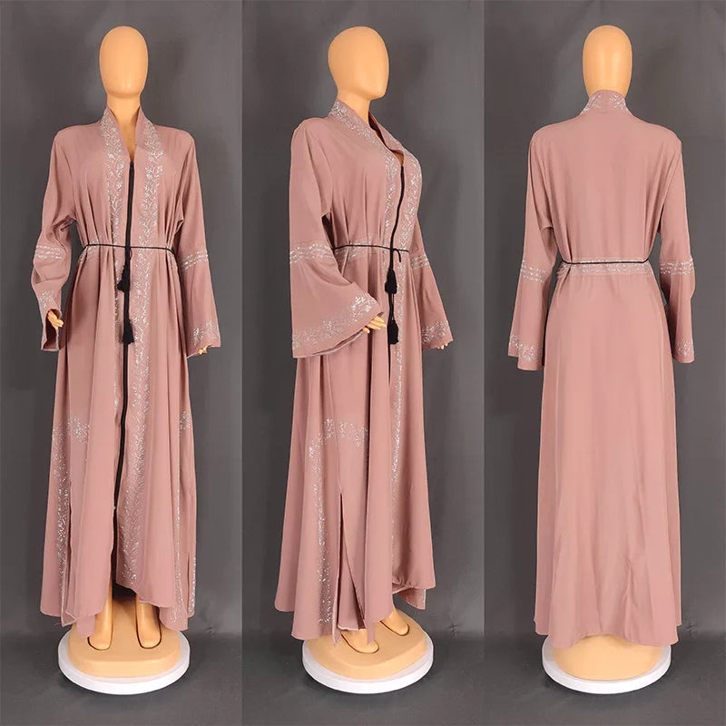 Abaya Femme Arabe Dentelle Perlée Manches Flare — Robe Musulmane Dubai #8840
