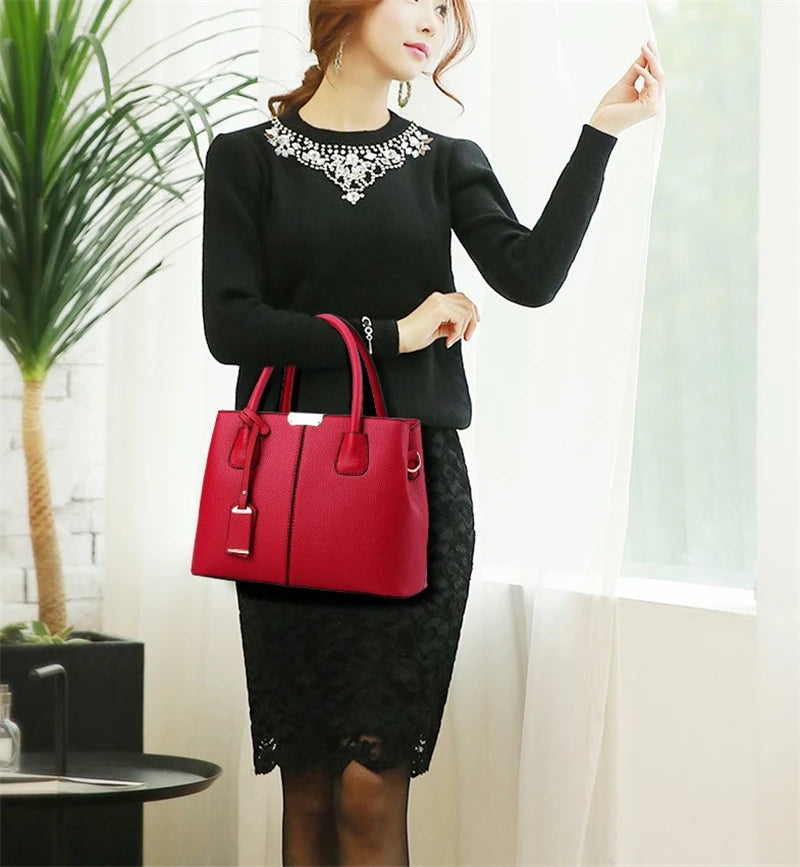 Sac à Main Femme Cuir Luxe Designer — Bandoulière Épaule, Grande Marque
