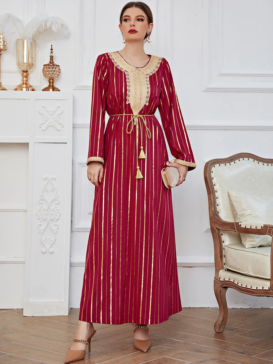 Robe Longue Vintage Coton Broderie Imprimé Doré Laçage — Islamique S-3XL
