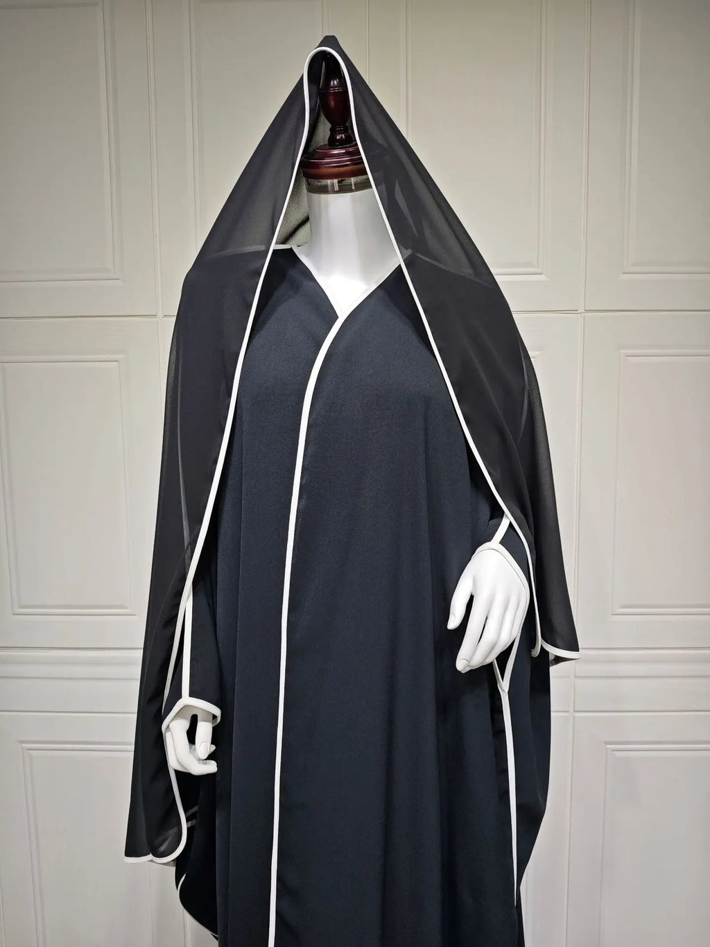 Abaya Noire Tendance Femme EID Ramadan Patchwork Hijab Ouverte avec Châle