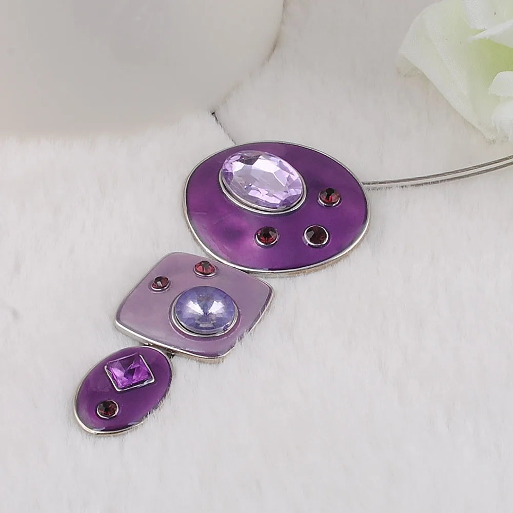 Collier Femme Pendentif Émail Bicolore — Alliage Zinc, Chaîne Corde, Style Cosplay
