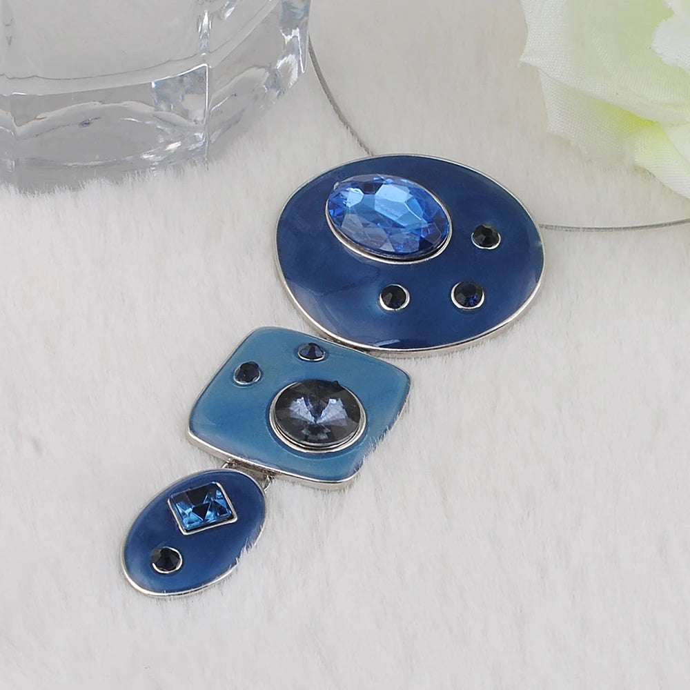 Collier Femme Pendentif Émail Bicolore — Alliage Zinc, Chaîne Corde, Style Cosplay