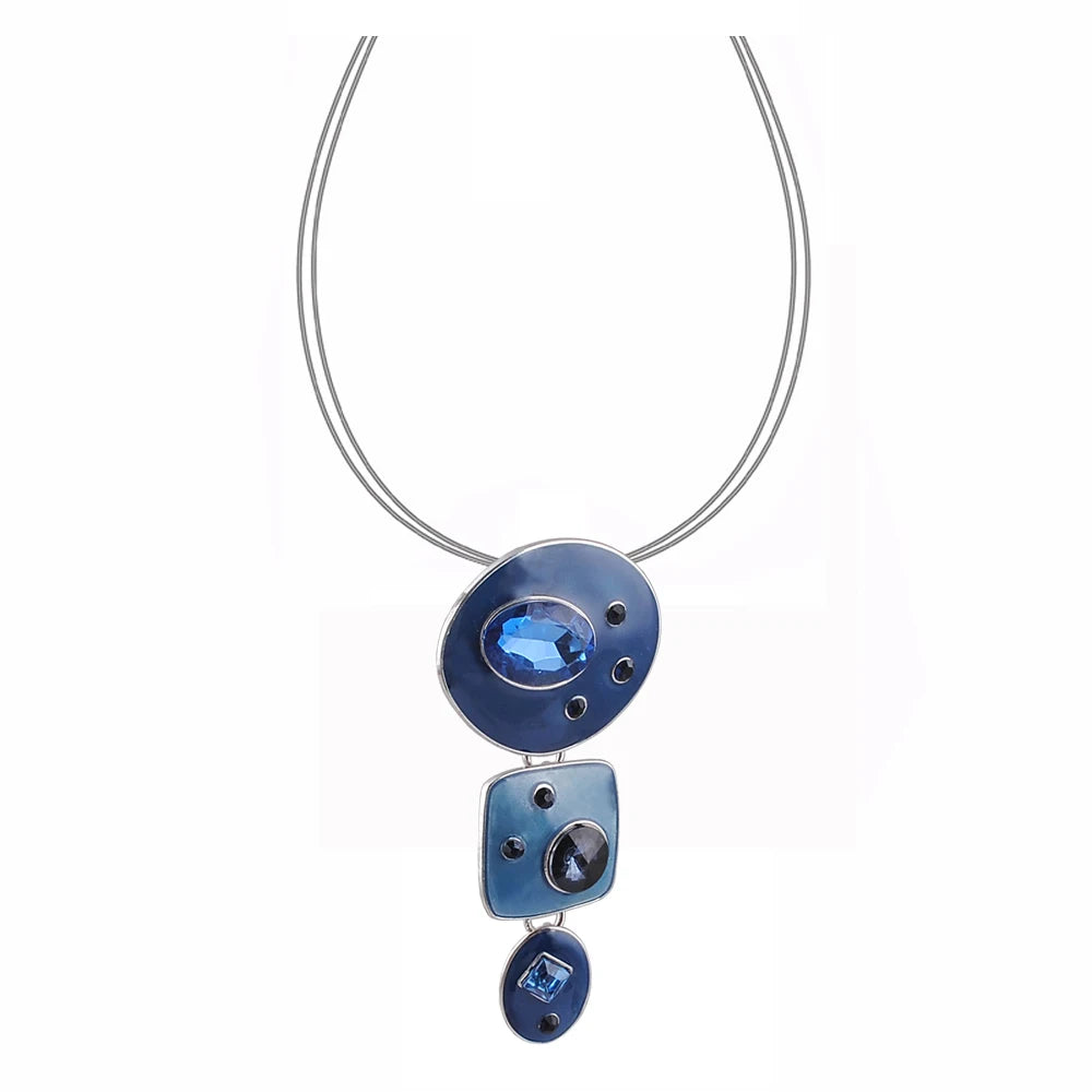Collier Femme Pendentif Émail Bicolore — Alliage Zinc, Chaîne Corde, Style Cosplay