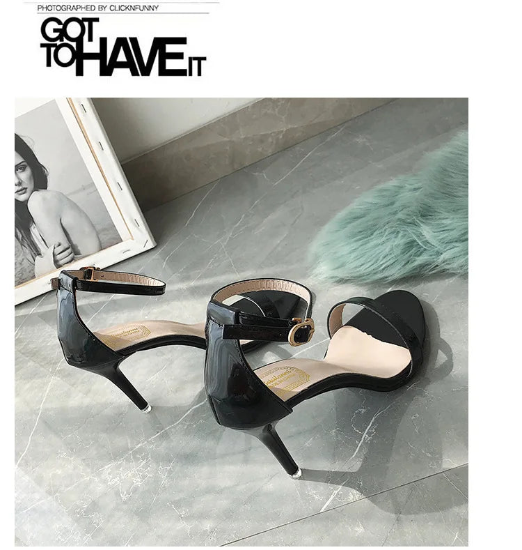 Sandales Gladiateur Argentées Femme — Boucle, Talon Haut, Bureau & Casual Été