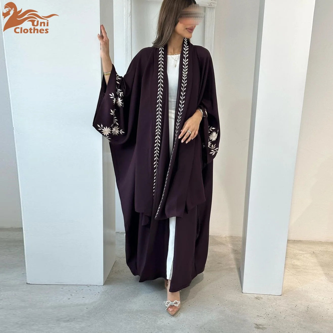 Abaya Robe Longue Femme Musulmane UNI — Broderie Luxe Dubai avec Hijab