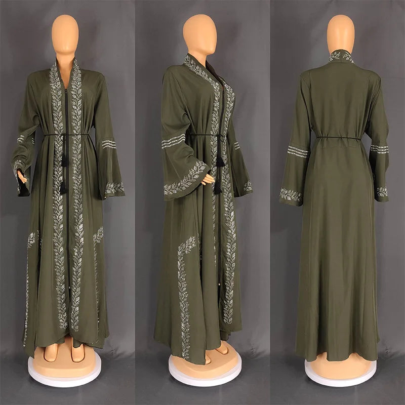 Abaya Femme Arabe Dentelle Perlée Manches Flare — Robe Musulmane Dubai #8840
