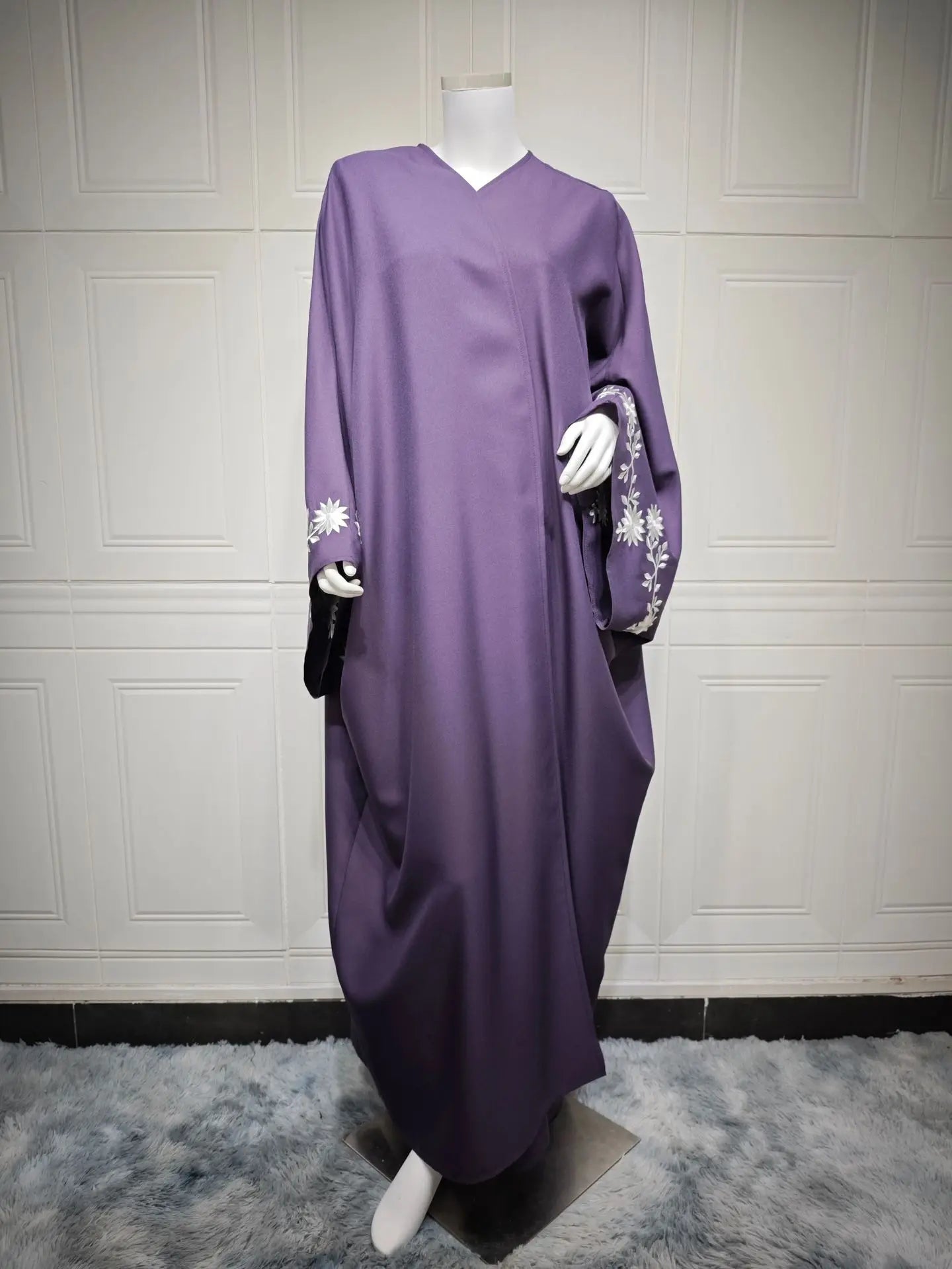 Abaya Robe Longue Femme Musulmane UNI — Broderie Luxe Dubai avec Hijab