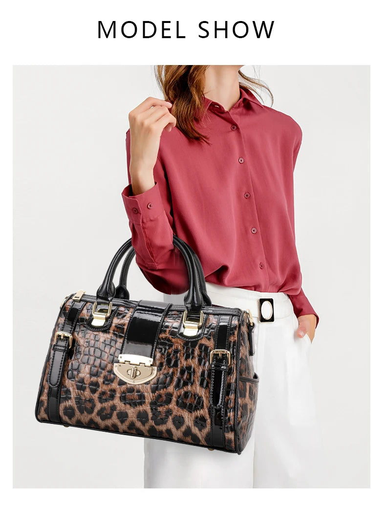Sac Boston Femme Cuir Véritable Imprimé Léopard — Style Luxe Tendance