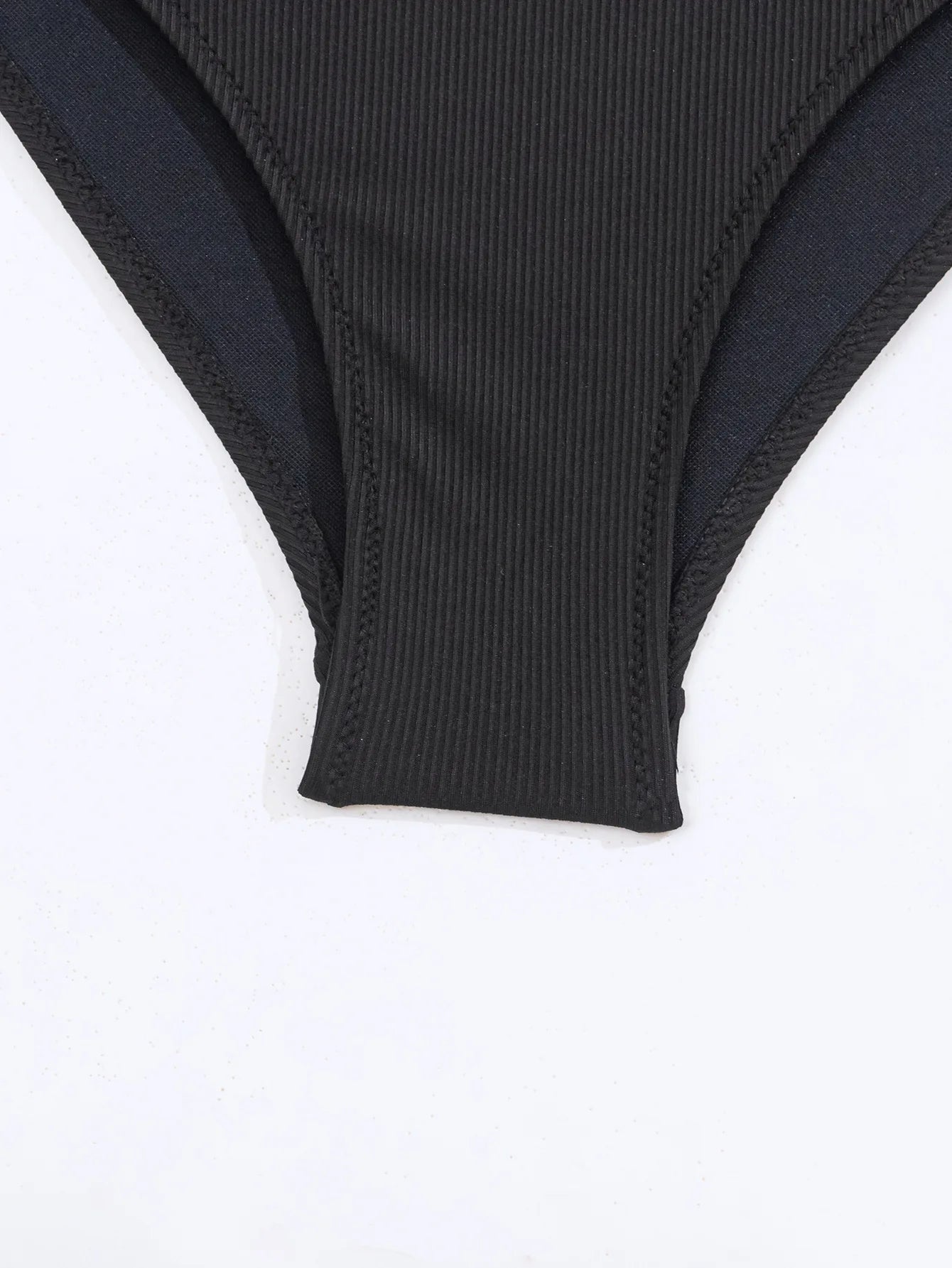 Bikini 2 Pièces Femme Uni 2025 — Maillot de Bain Sexy, Plage & Vacances
