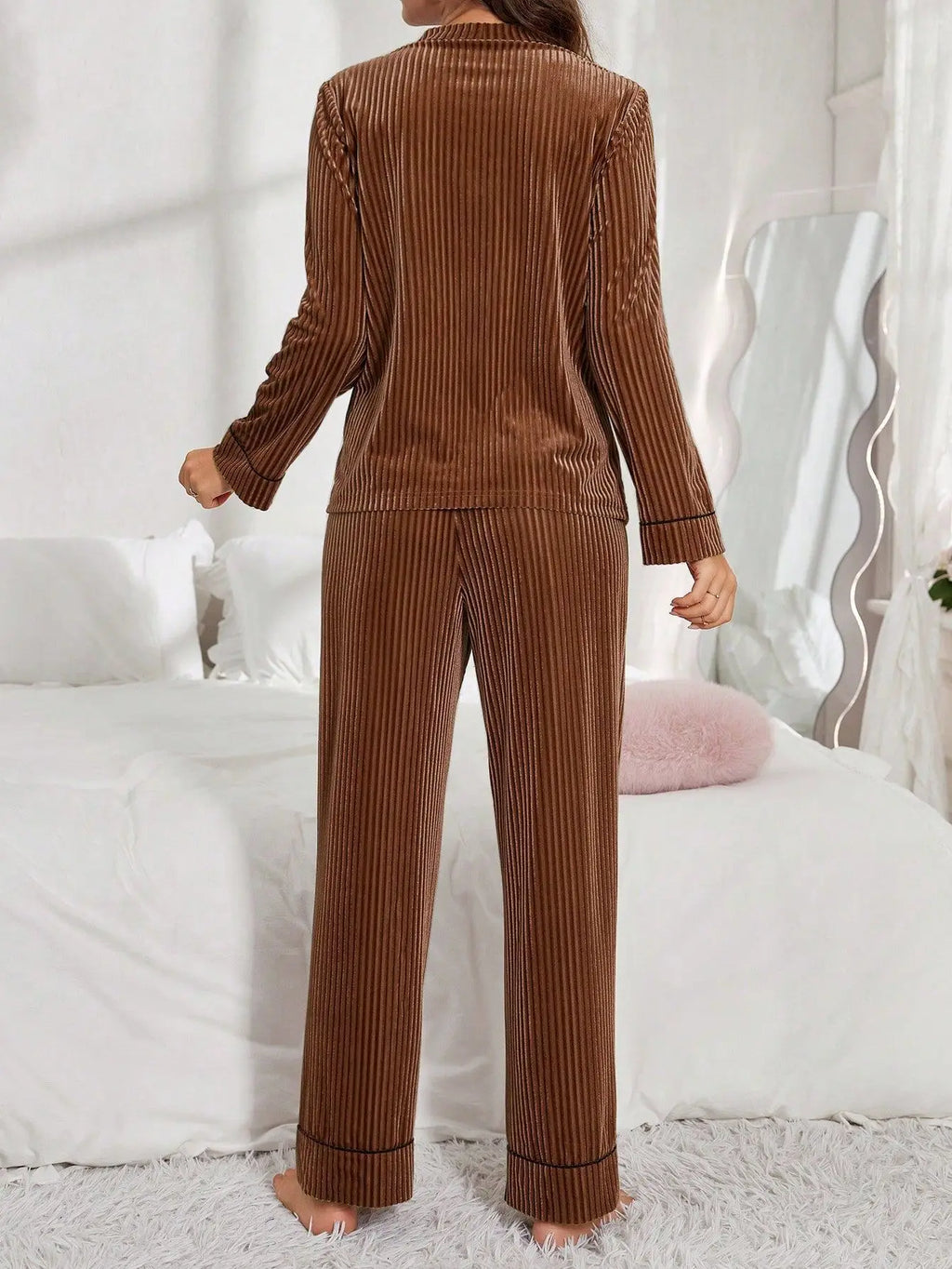 Nuisette Femme Pyjama Hiver — Tenue d'Intérieur Confortable, Ensemble Maison
