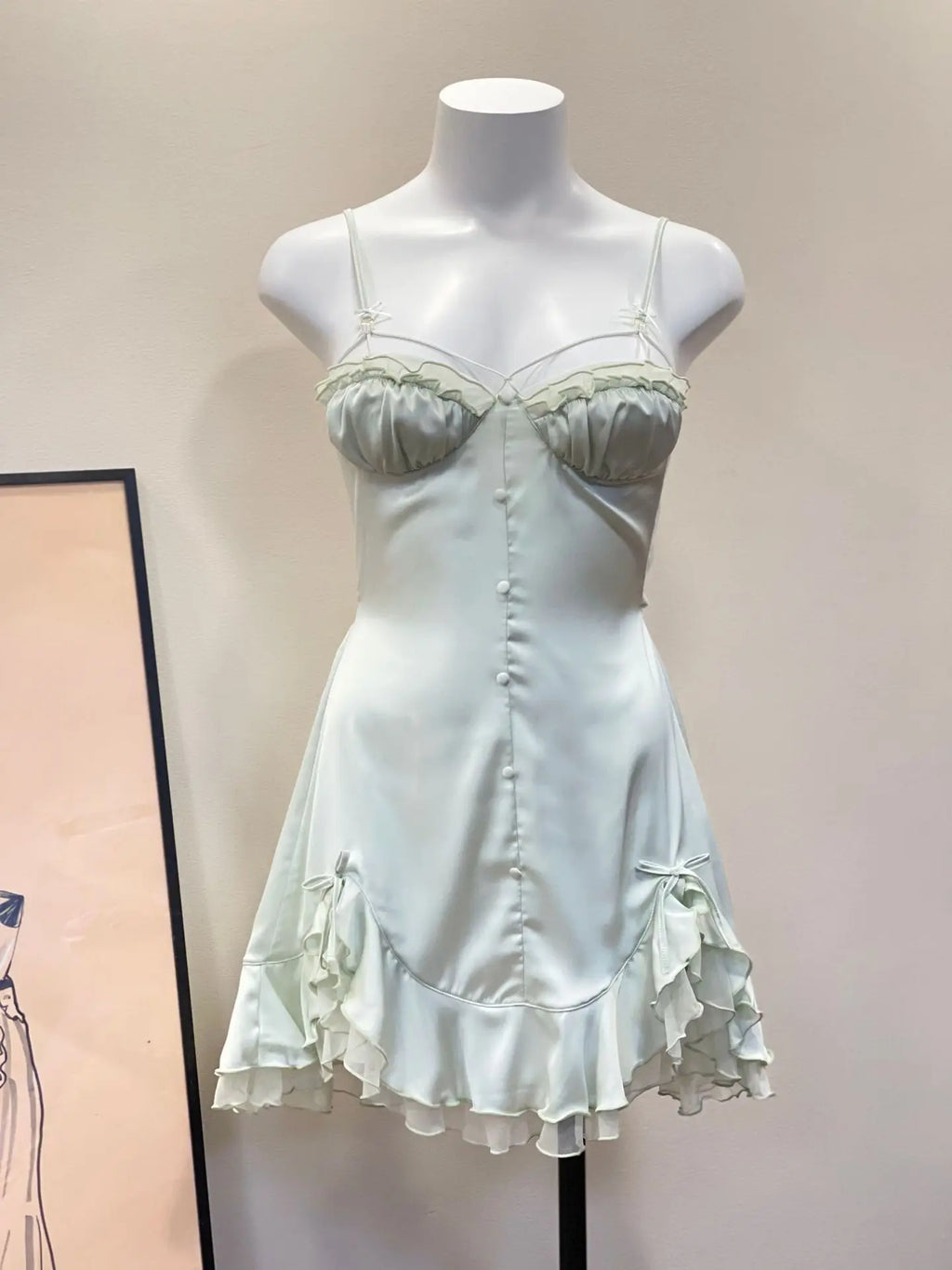 Nuisette Fille Lolita Soie Glacée — Bretelles, Rembourrée, Sexy Suspendue
