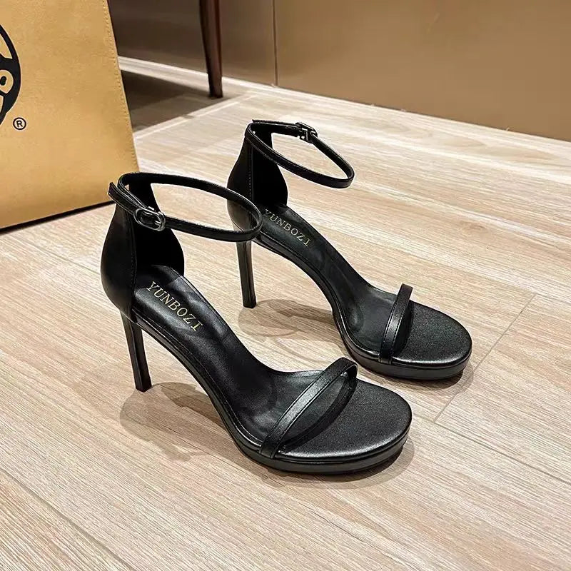 Escarpins Noirs Bout Ouvert Talon Aiguille Plateforme — Ultra-Haut, Style Coréen 2025