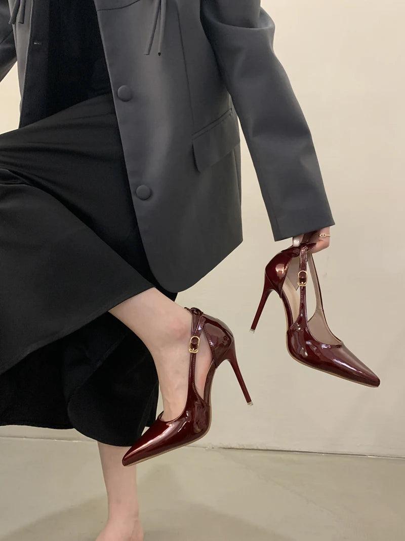 Escarpins Bordeaux Talon Aiguille 11cm — Cuir Verni Noir, Stiletto Chic, Soirée