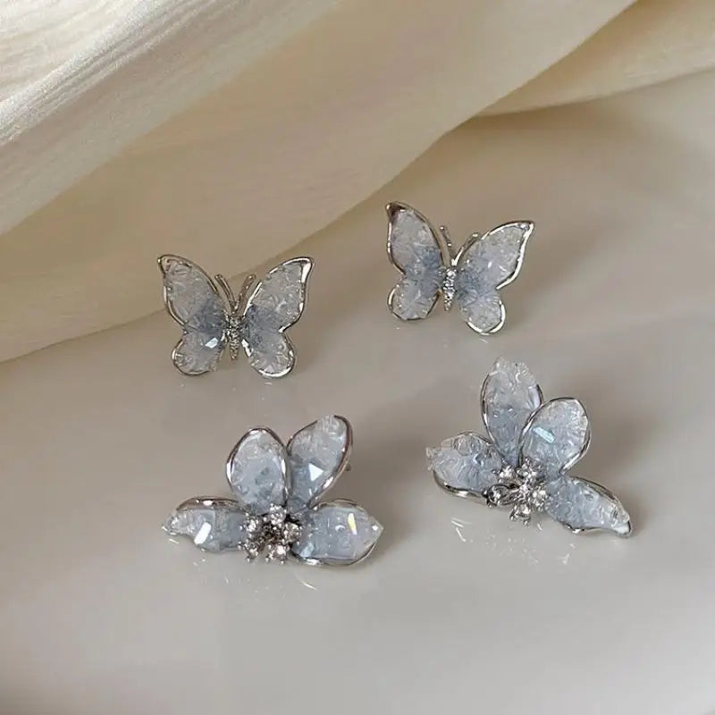 Boucles d'Oreilles Papillon Cristal Fleur Coréennes — Luxe Élégant, Cadeau Mariage