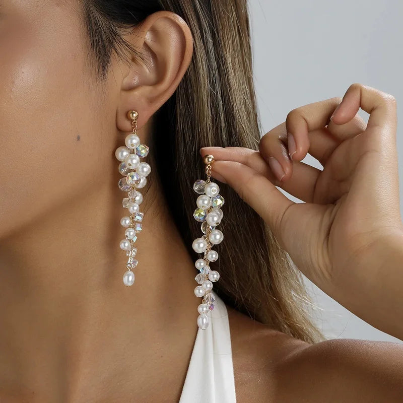 Boucles d'Oreilles Clip Perle Simulée Bohème — Longues Franges, Style Mariage & Banquet