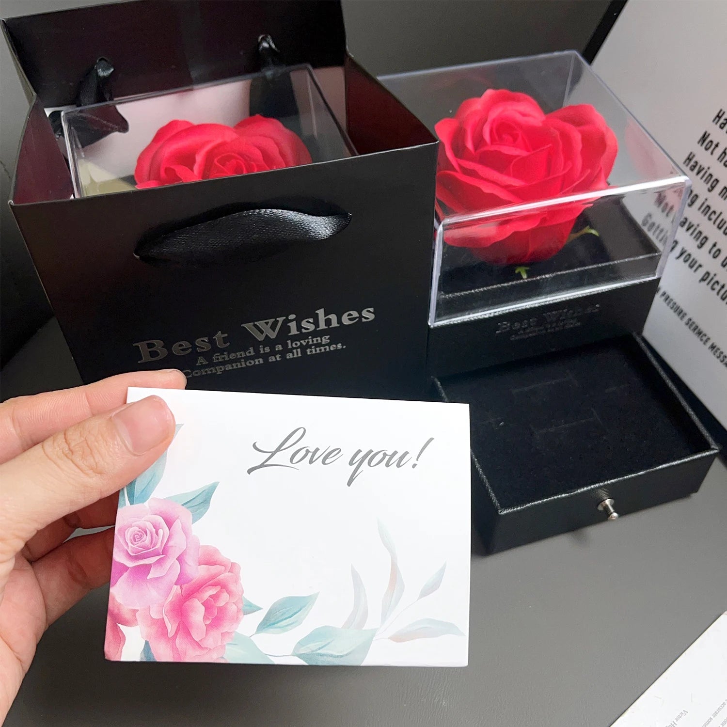 Coffret Cadeau Saint-Valentin 2025 — Collier Cœur Scintillant & Boîte Rose Luxueuse