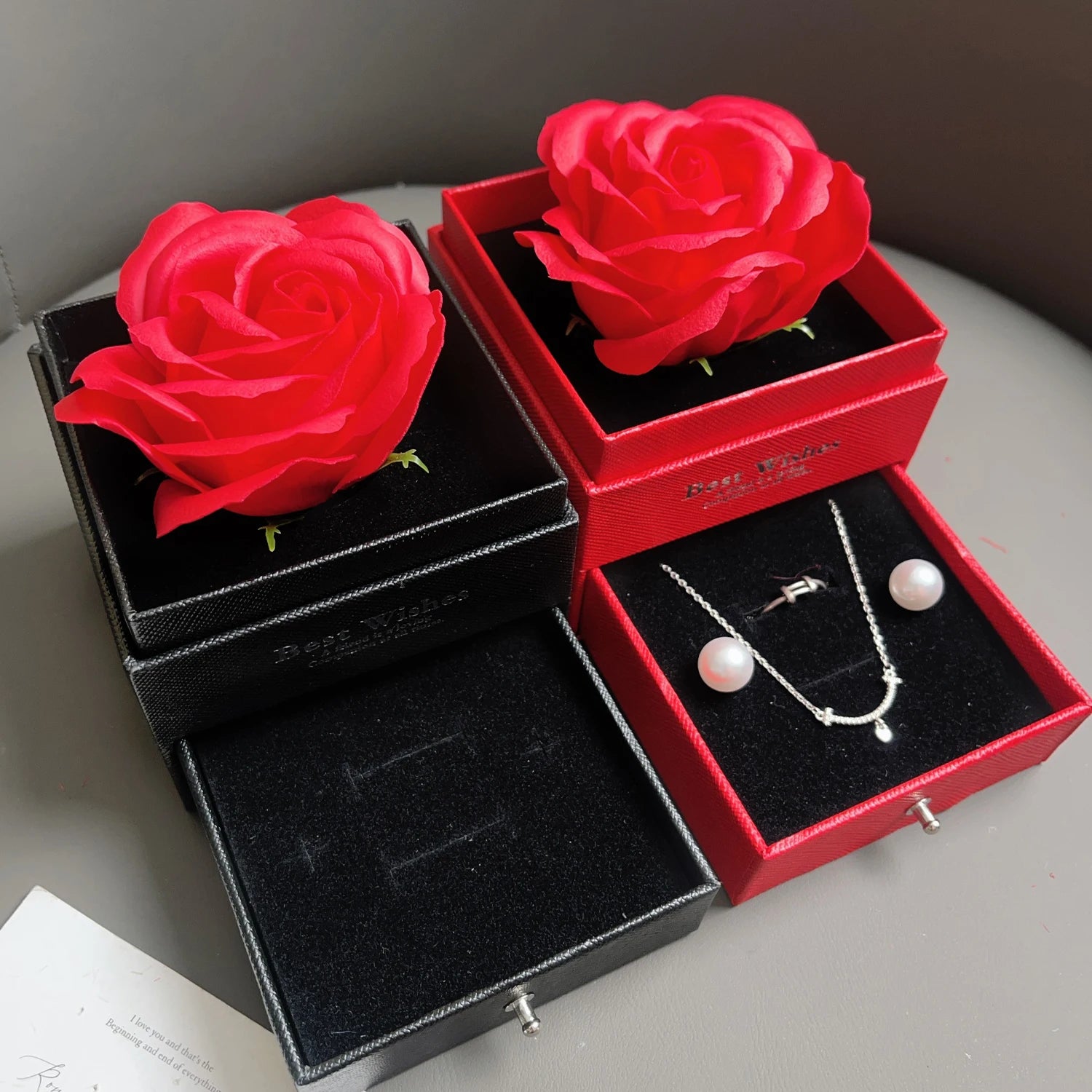 Coffret Cadeau Saint-Valentin 2025 — Collier Cœur Scintillant & Boîte Rose Luxueuse