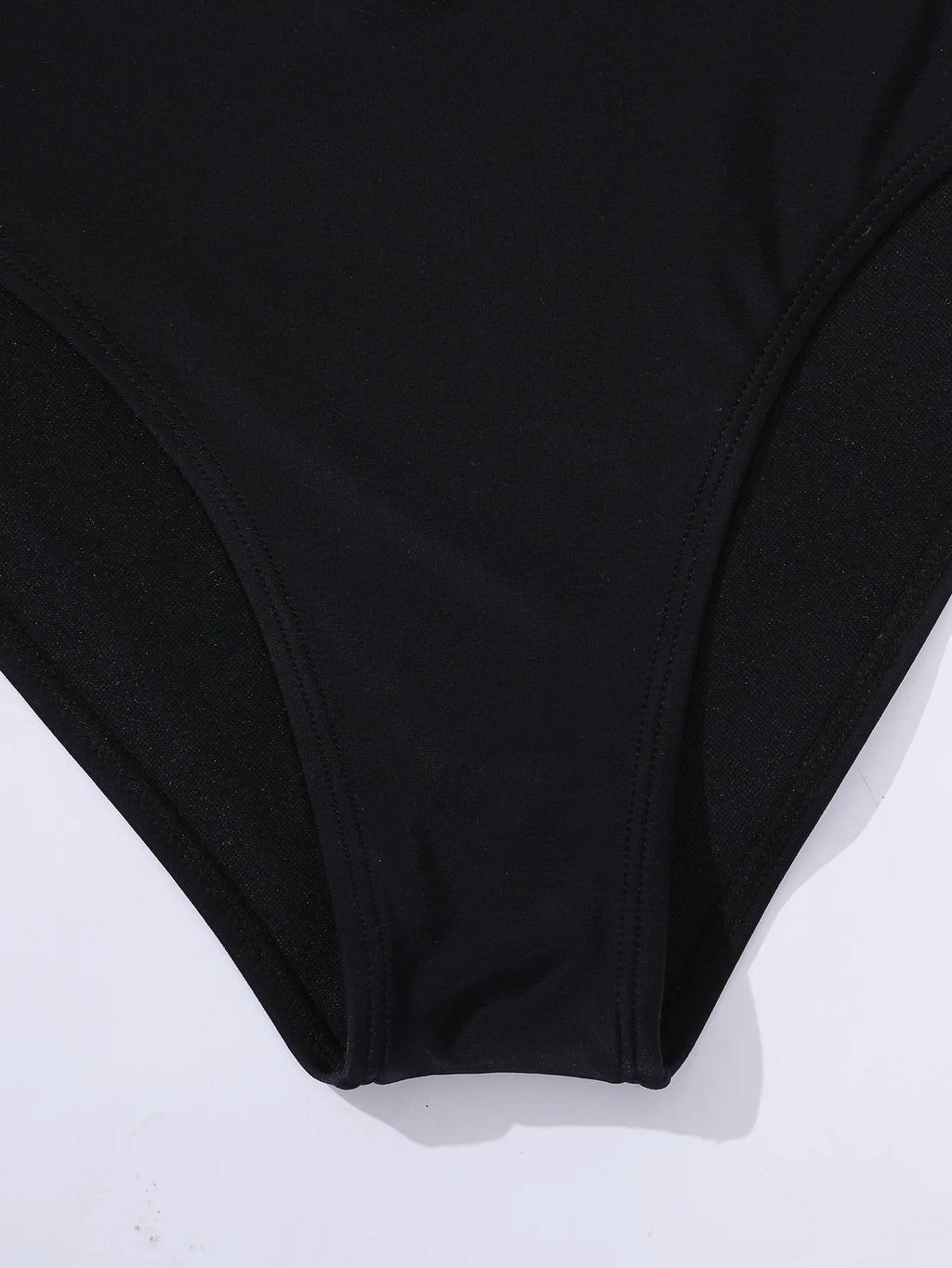 Bikini 2 Pièces Uni Noir 2023 — Bretelles Confortables, Maillot de Bain Femme Tendance