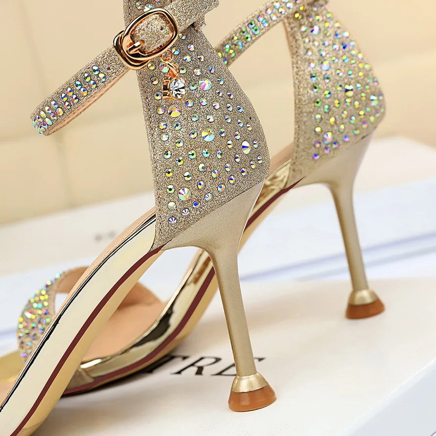 Sandales Femme Strass Cristal Talon Moyen Or — Bride Cheville, Mariage Événement 8.5cm