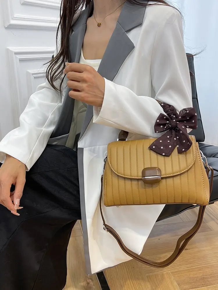 Sac Satchel Carré Minimaliste Femme — Détail Cuir, Grande Capacité, Sac Couches Luxe