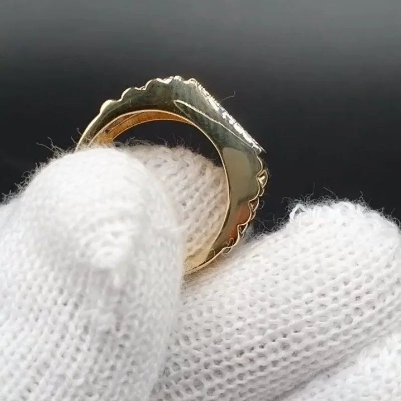 Bague Homme Luxe Couronne Zircon Dorée — Style Rétro, Glamour, Accessoire Mode