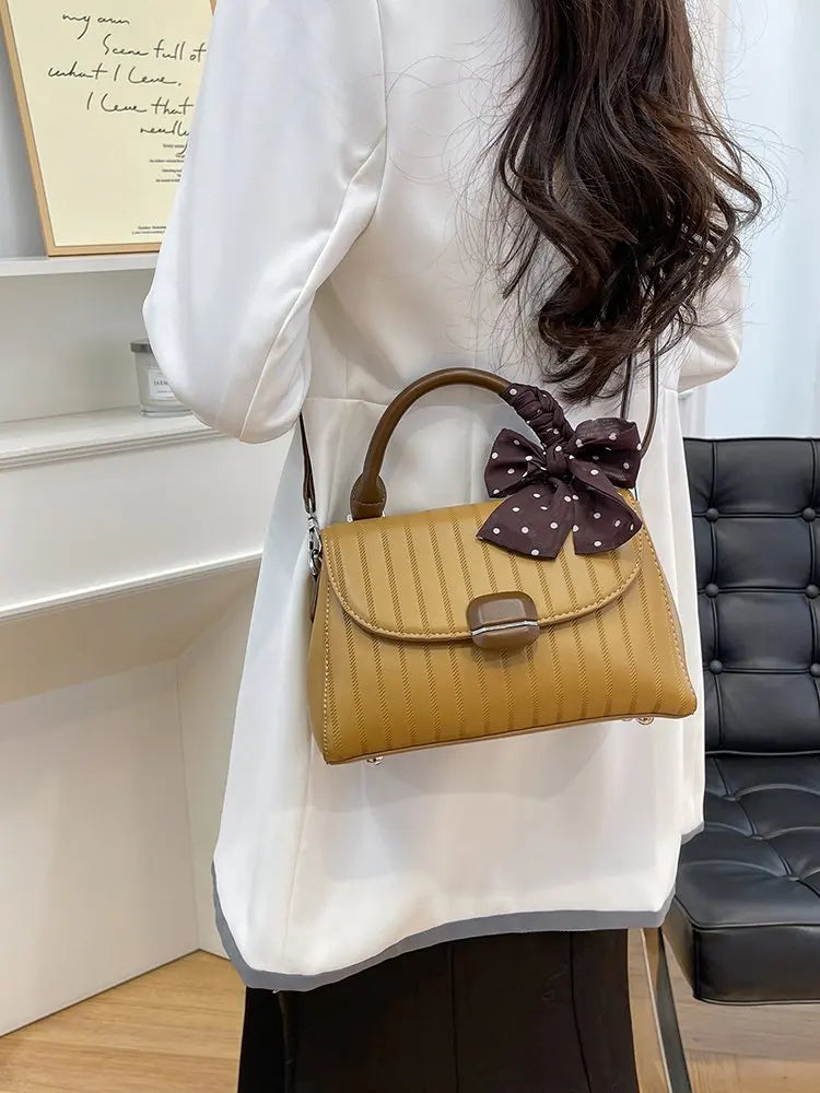 Sac Satchel Carré Minimaliste Femme — Détail Cuir, Grande Capacité, Sac Couches Luxe