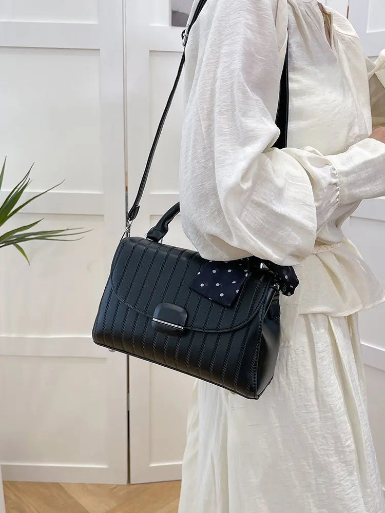 Sac Satchel Carré Minimaliste Femme — Détail Cuir, Grande Capacité, Sac Couches Luxe