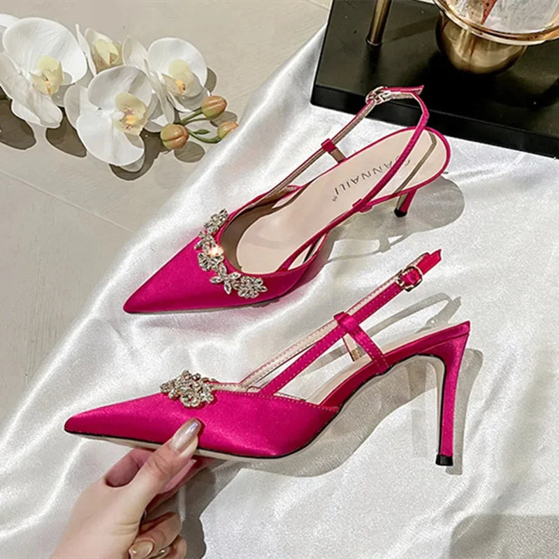 Escarpins Satin Strass Fleur Talon Haut Bleu — Bout Pointu, Bride Dos, Mariage Soirée