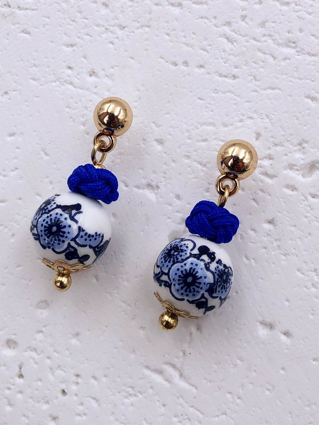 Boucles d'Oreilles Clou Céramique Style Chinois — Porcelaine Bleu & Blanc, Femme
