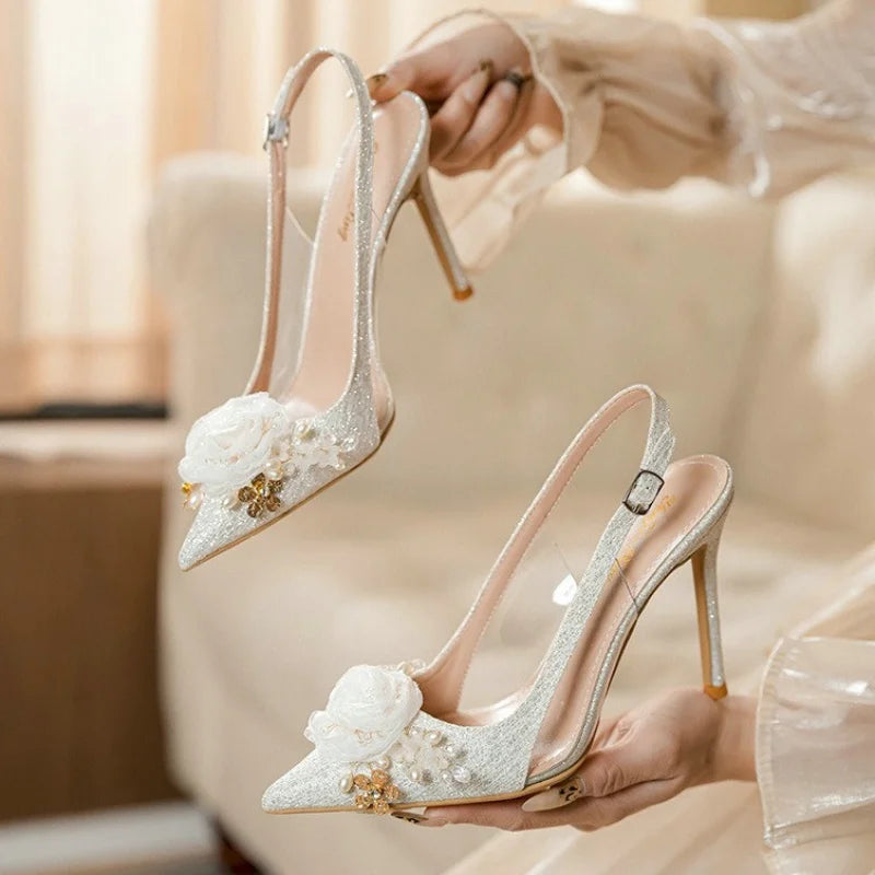 Chaussures Mariage Blanches Bout Pointu Fleurs — Talon Haut, Sandales Été Fashion 2026