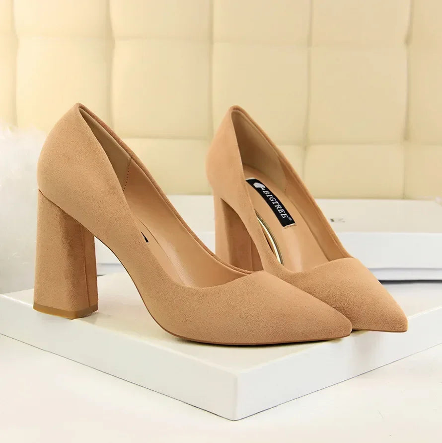 Escarpins Suède Talon Bloc 8.5cm Femme — Rouge Kaki, Soirée Danse Nightclub