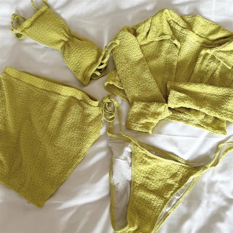 Bikini Bandeau Rose Coréen 4 Pièces — Manches Longues, Mini Jupe, Maillot de Bain