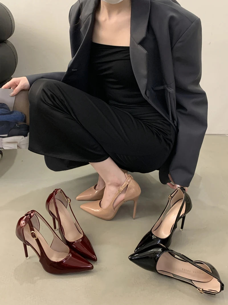 Escarpins Bordeaux Talon Aiguille 11cm — Cuir Verni Noir, Stiletto Chic, Soirée