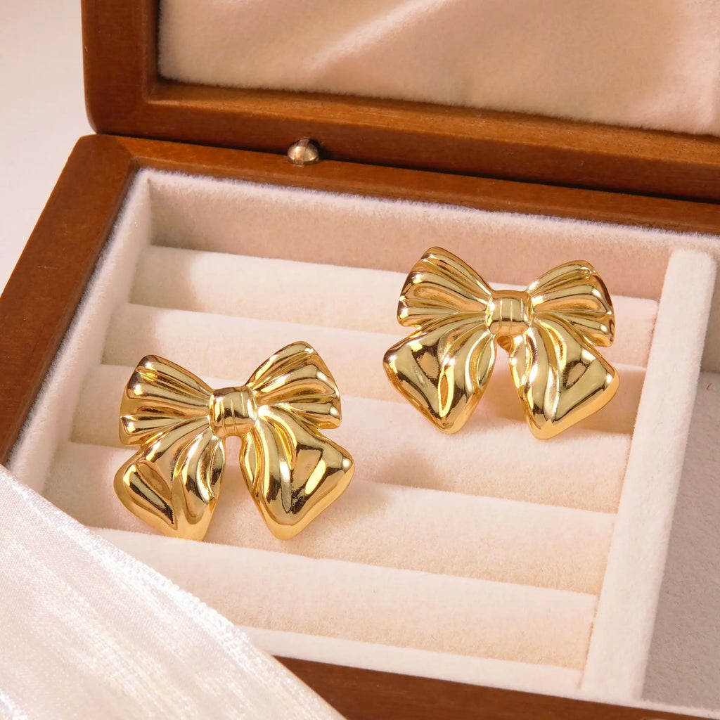 Boucles d'Oreilles Clou Nœud Métal Doré — Acier Inoxydable, Cadeau Femme & Fille
