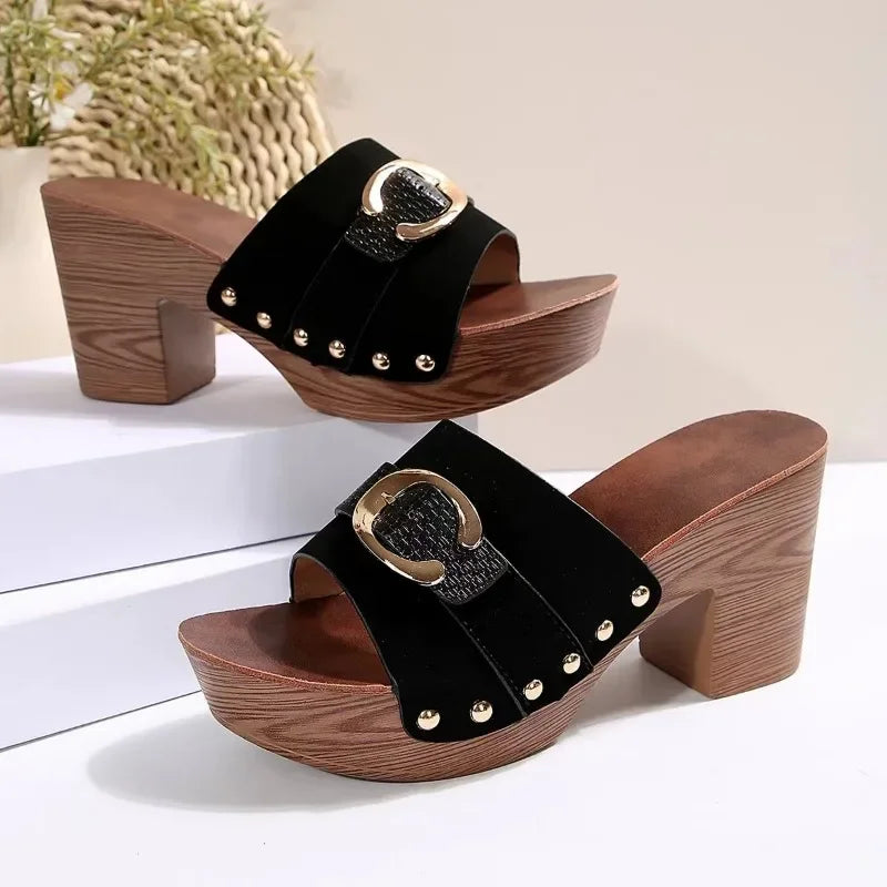Mules Femme Semelle Épaisse Rivets Luxe 2025 — Bout Ouvert, Talon Haut Bois, Été