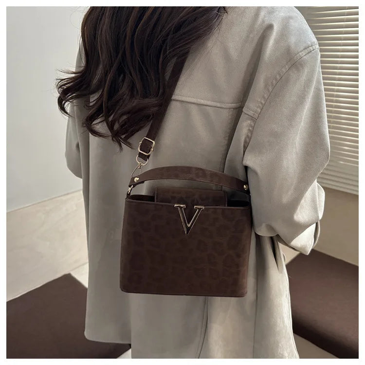 Sac à Main Femme Bandoulière 2026 — Luxe Designer, Grande Capacité, Tendance