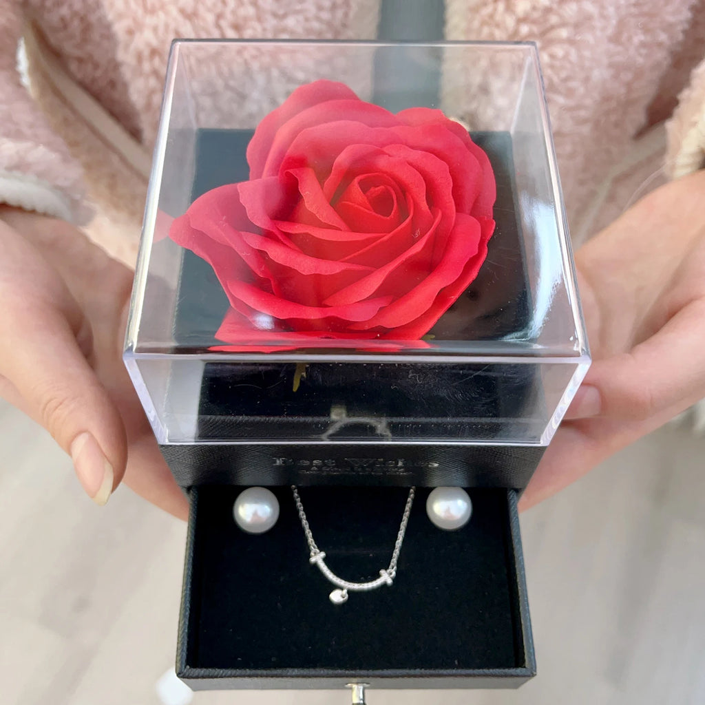 Coffret Cadeau Saint-Valentin 2025 — Collier Cœur Scintillant & Boîte Rose Luxueuse