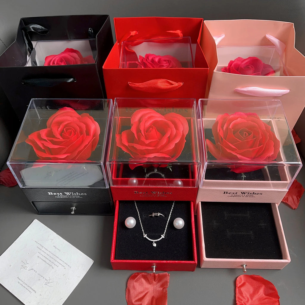 Coffret Cadeau Saint-Valentin 2025 — Collier Cœur Scintillant & Boîte Rose Luxueuse