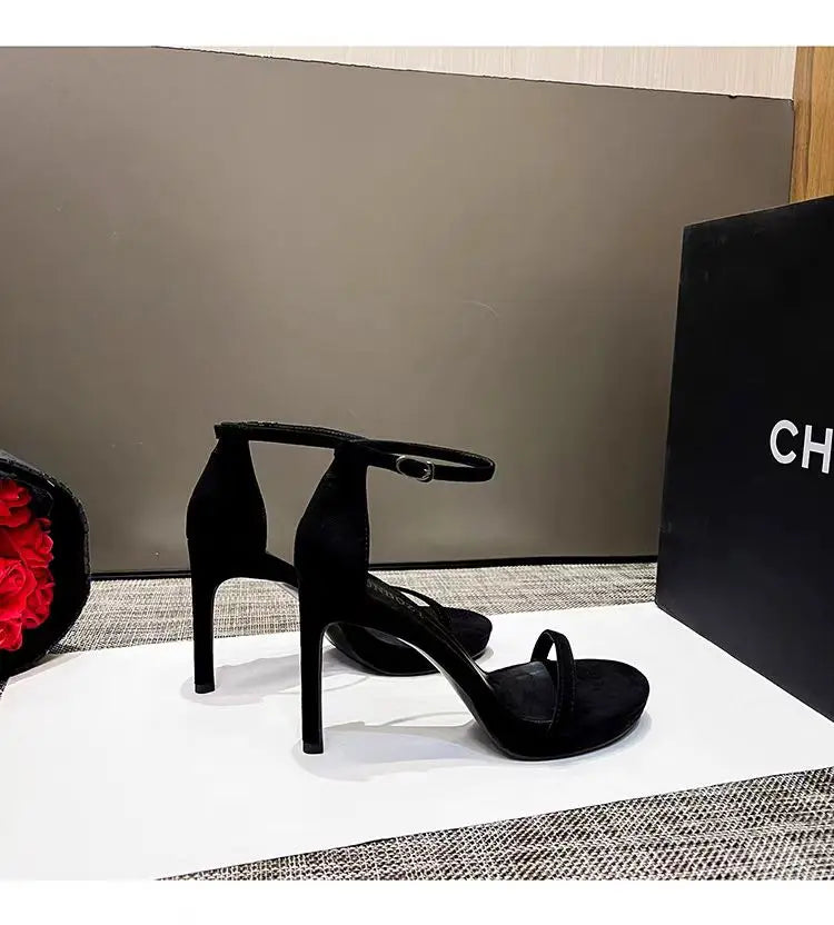 Escarpins Noirs Bout Ouvert Talon Aiguille Plateforme — Ultra-Haut, Style Coréen 2025