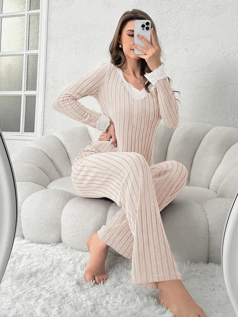 Ensemble Pyjama Femme Hiver — Manches Longues, Col V, Pantalon Long, Chaud & Confortable
