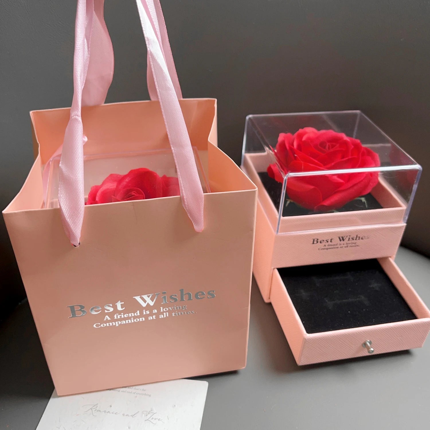 Coffret Cadeau Saint-Valentin 2025 — Collier Cœur Scintillant & Boîte Rose Luxueuse
