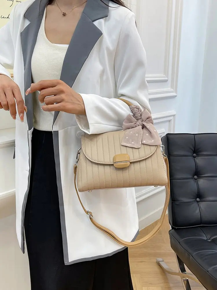 Sac Satchel Carré Minimaliste Femme — Détail Cuir, Grande Capacité, Sac Couches Luxe