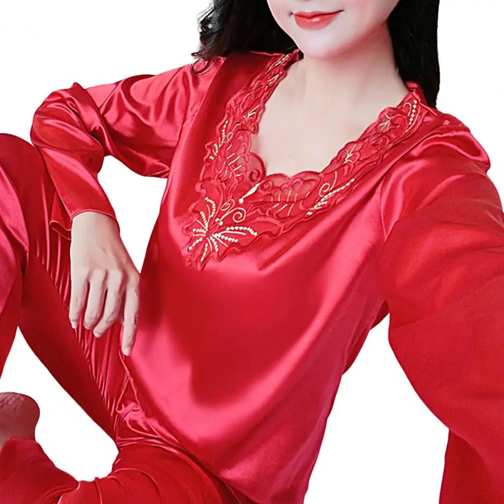 Pyjama Femme Soyeux Manches Longues 2025 — Col V, Dentelle Grande Taille, Lounge