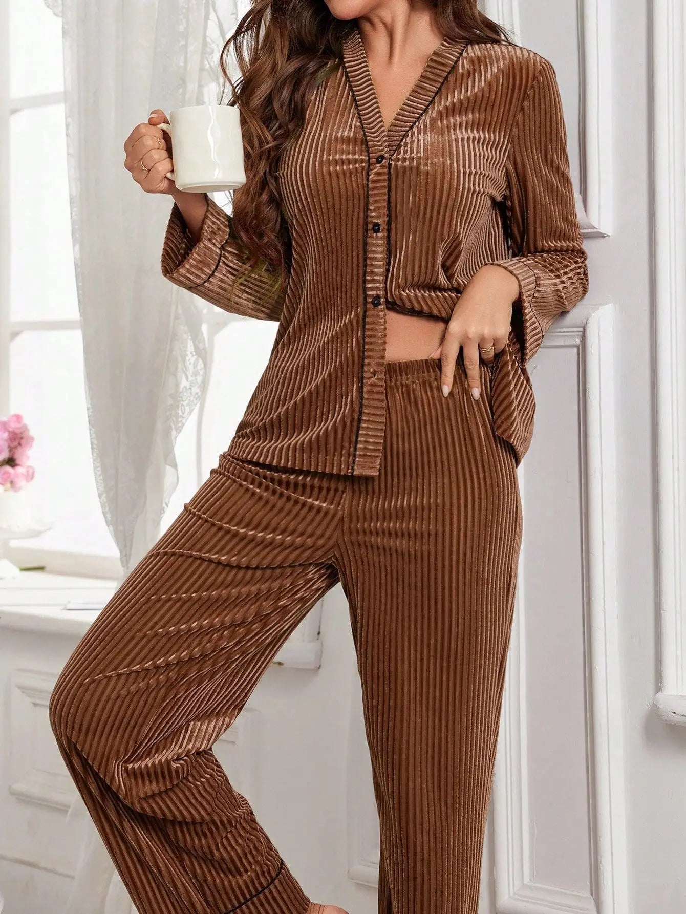 Nuisette Femme Pyjama Hiver — Tenue d'Intérieur Confortable, Ensemble Maison