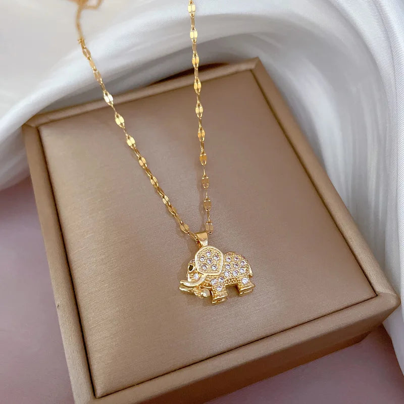 Collier Pendentif Éléphant Zircon Cubique — Cuivre Doré, Polyvalent, Homme & Femme