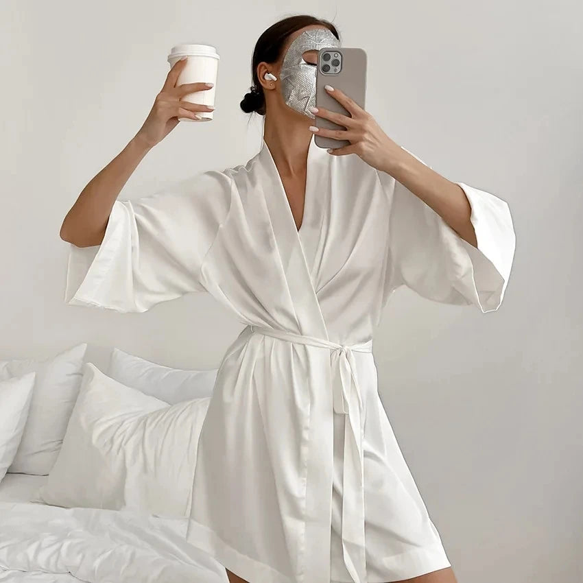 Robe de Chambre Mariée Blanche Dentelle — Kimono Satin, Manches 3/4, Lingerie Matin
