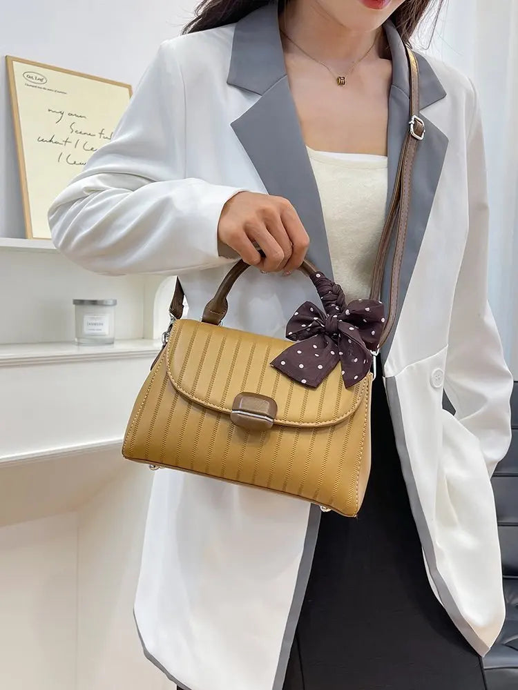 Sac Satchel Carré Minimaliste Femme — Détail Cuir, Grande Capacité, Sac Couches Luxe